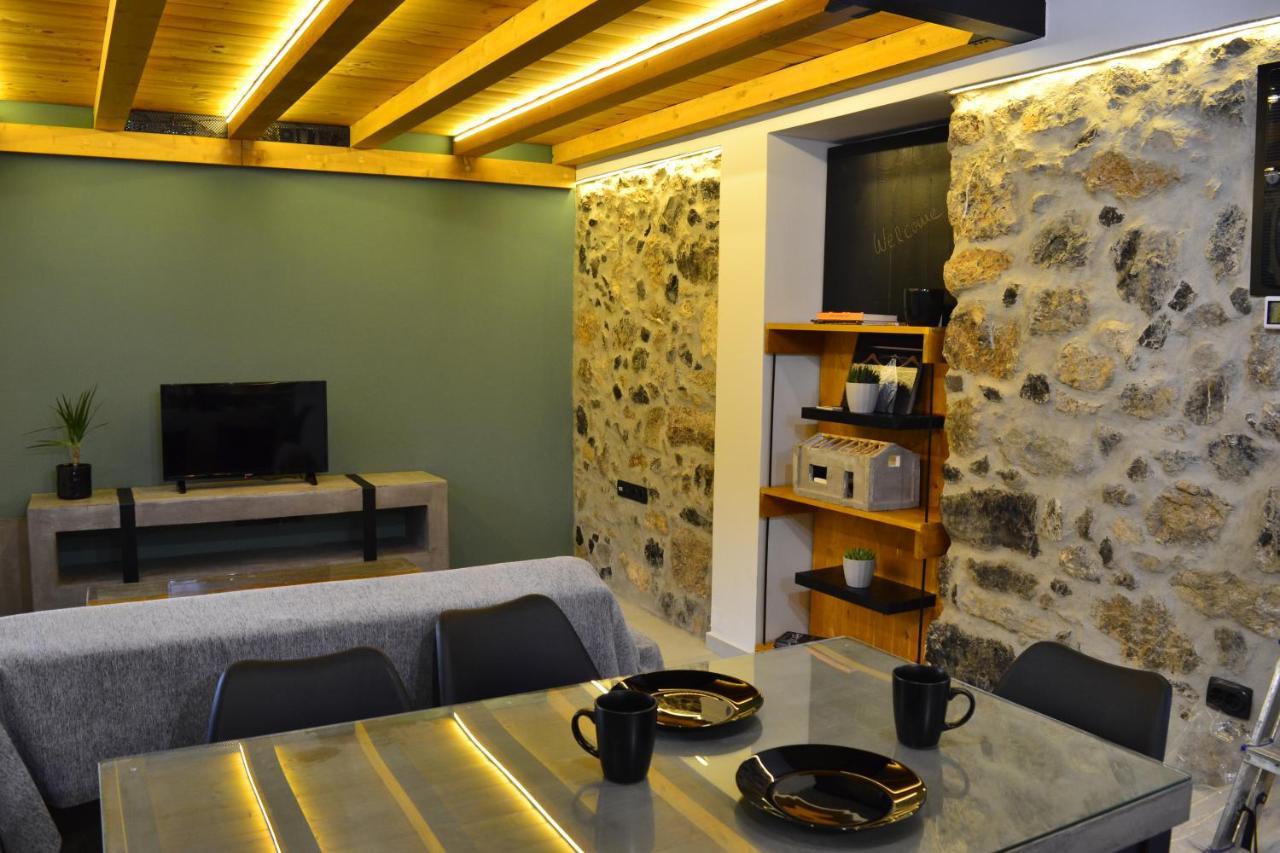Ferienwohnung Fontana Leone Spílion Exterior foto
