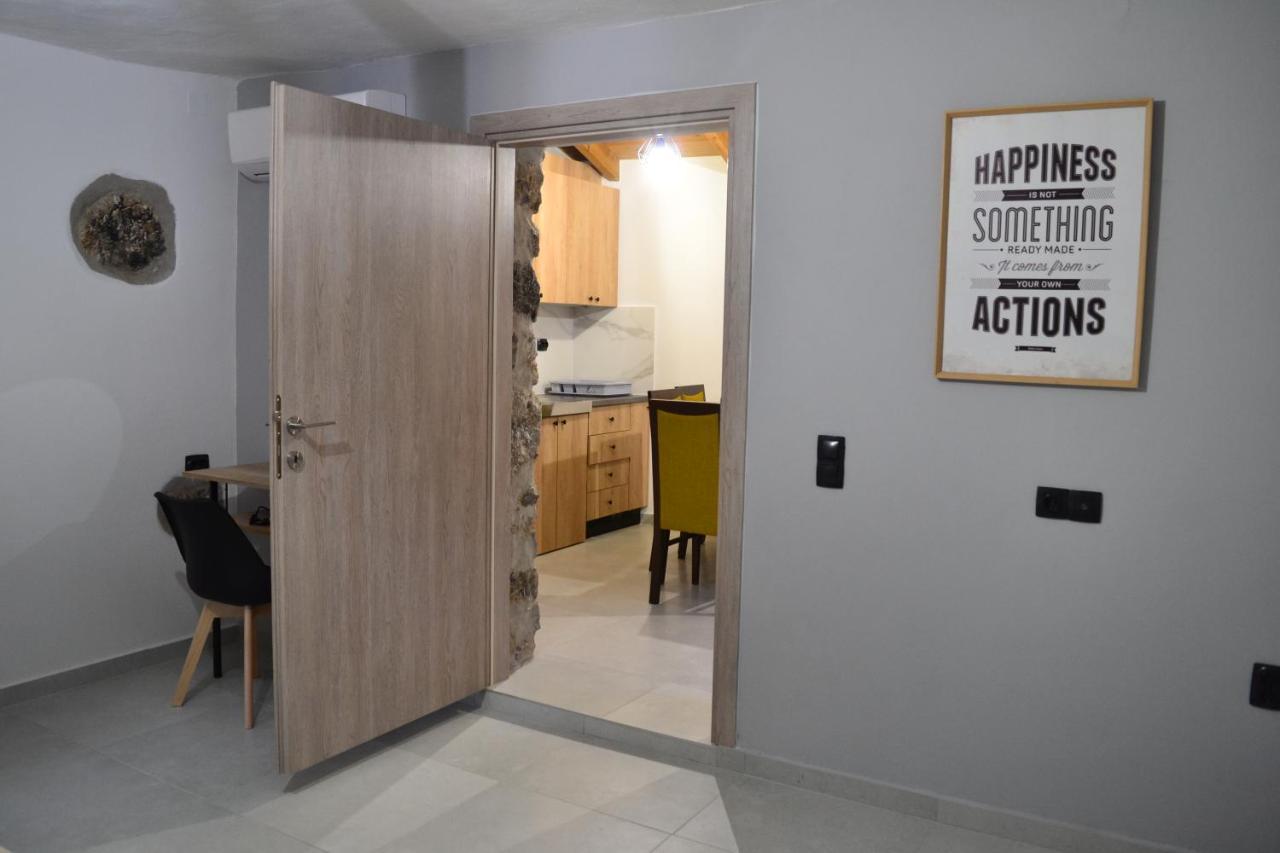 Ferienwohnung Fontana Leone Spílion Exterior foto
